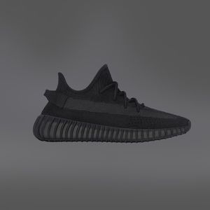 Yeezy boost 350 V2 Onyx size  5 kids/ 6.5 women